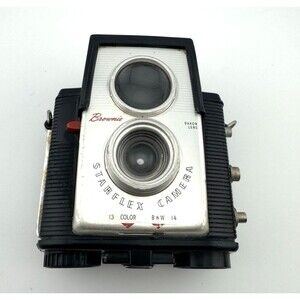 Vintage Kodak Brownie Starflex Camera Made In USA 13 color B&W 14